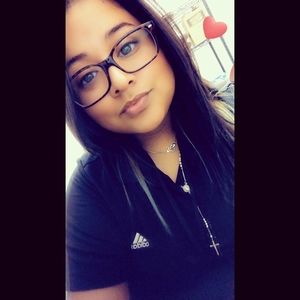 Meet your Posher, Morelia